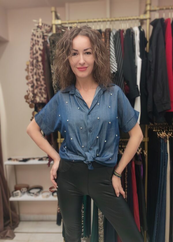 ΠΟΥΚΑΜΙΣΟ ΤΡΟΥΚΣ