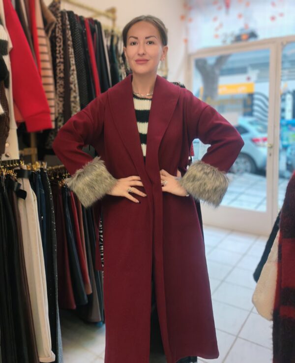 ΠΑΛΤΟ ΜΕ ΓΟΥΝΙΝΑ ΜΑΝΙΚΙΑ