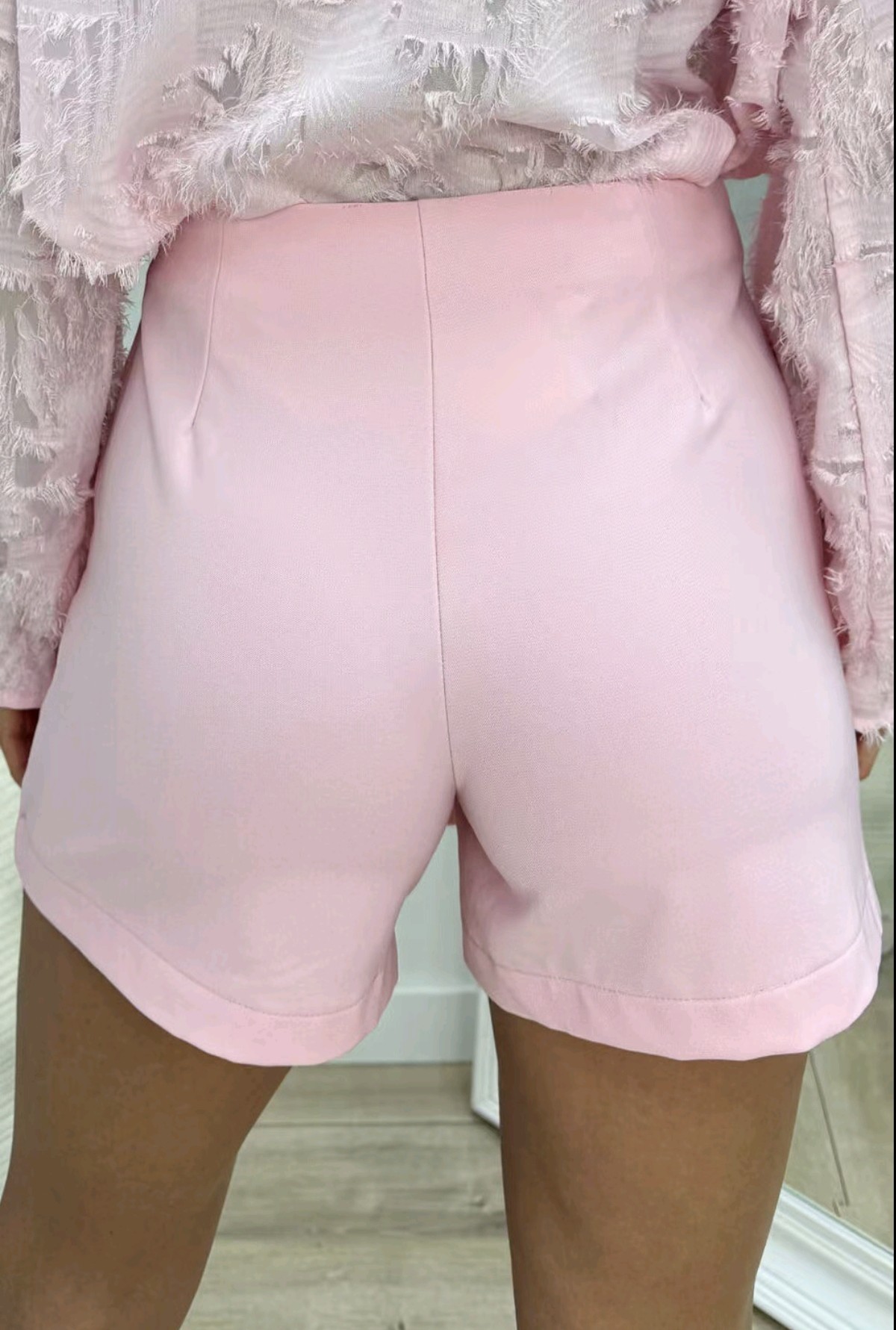 Screenshot_20260407_212220_com_viber_voip_MediaDetailsActivity~2