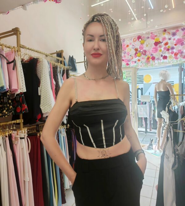 ΜΑΥΡΟ ΣΑΤΕΝ CROP TOP